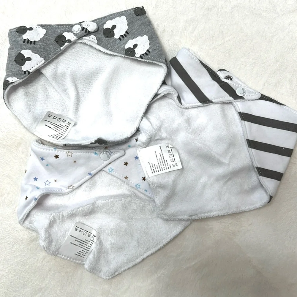 NWT three bandana bib with terry cloth backing